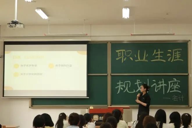 mmexport1760945745170