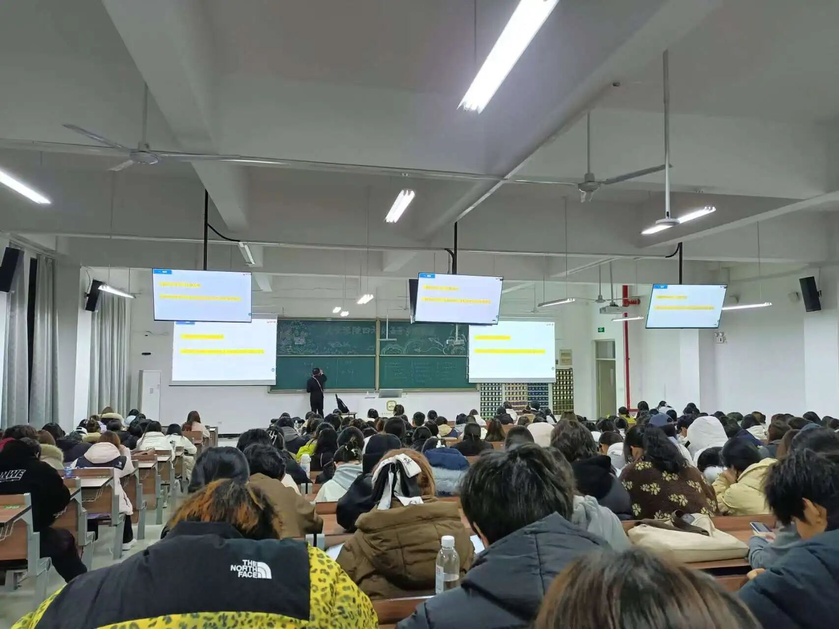 微信图片_2025-11-28_101614_228
