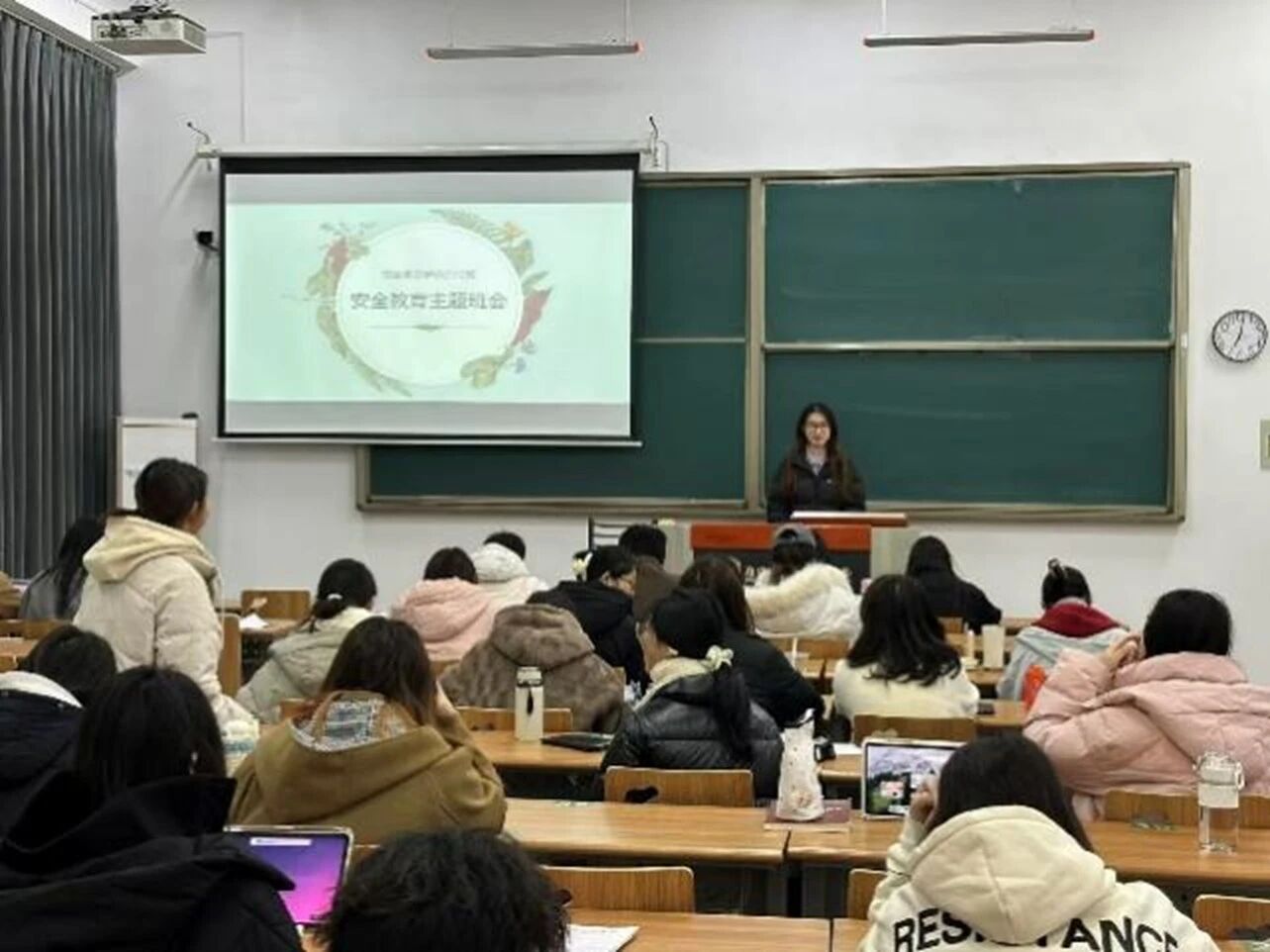 微信图片_2025-12-09_102917_134